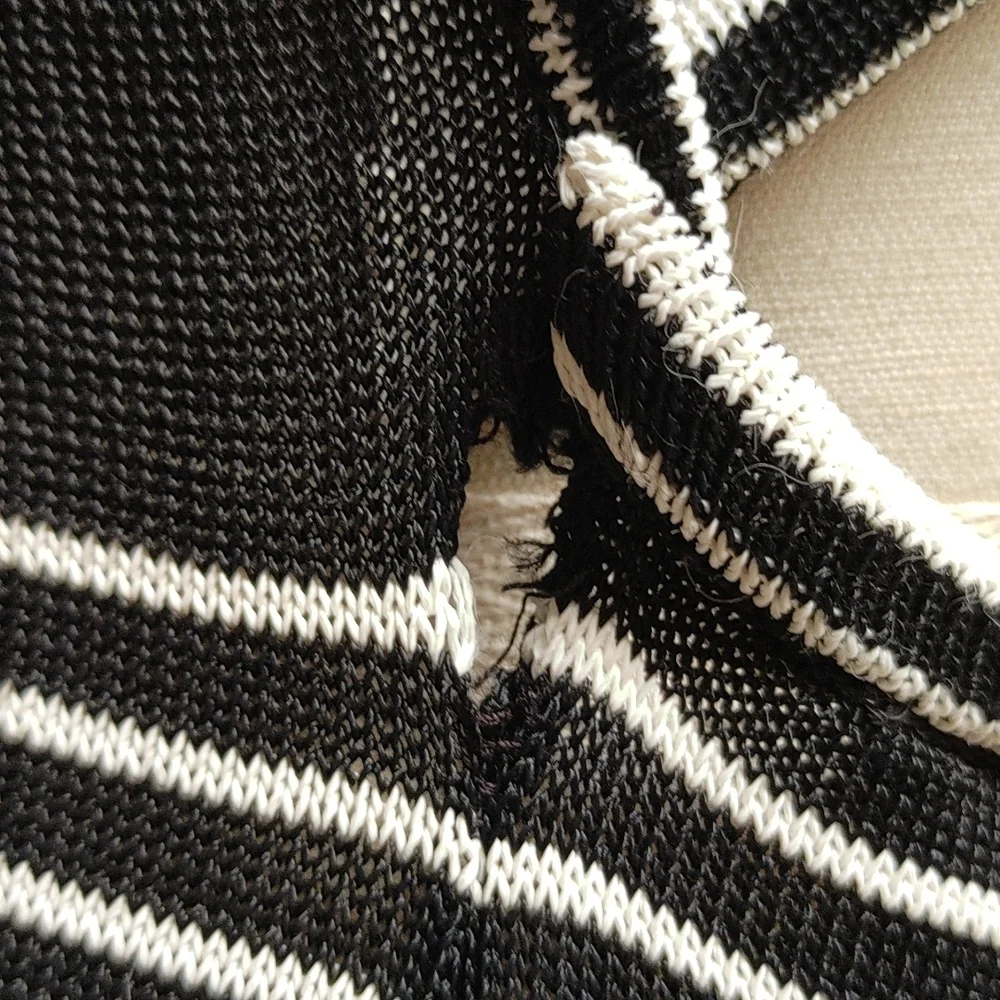 Vintage Poi....by Krizia Knit Italian Open Back Black White Striped Fitted Dress - Picture 15 of 16